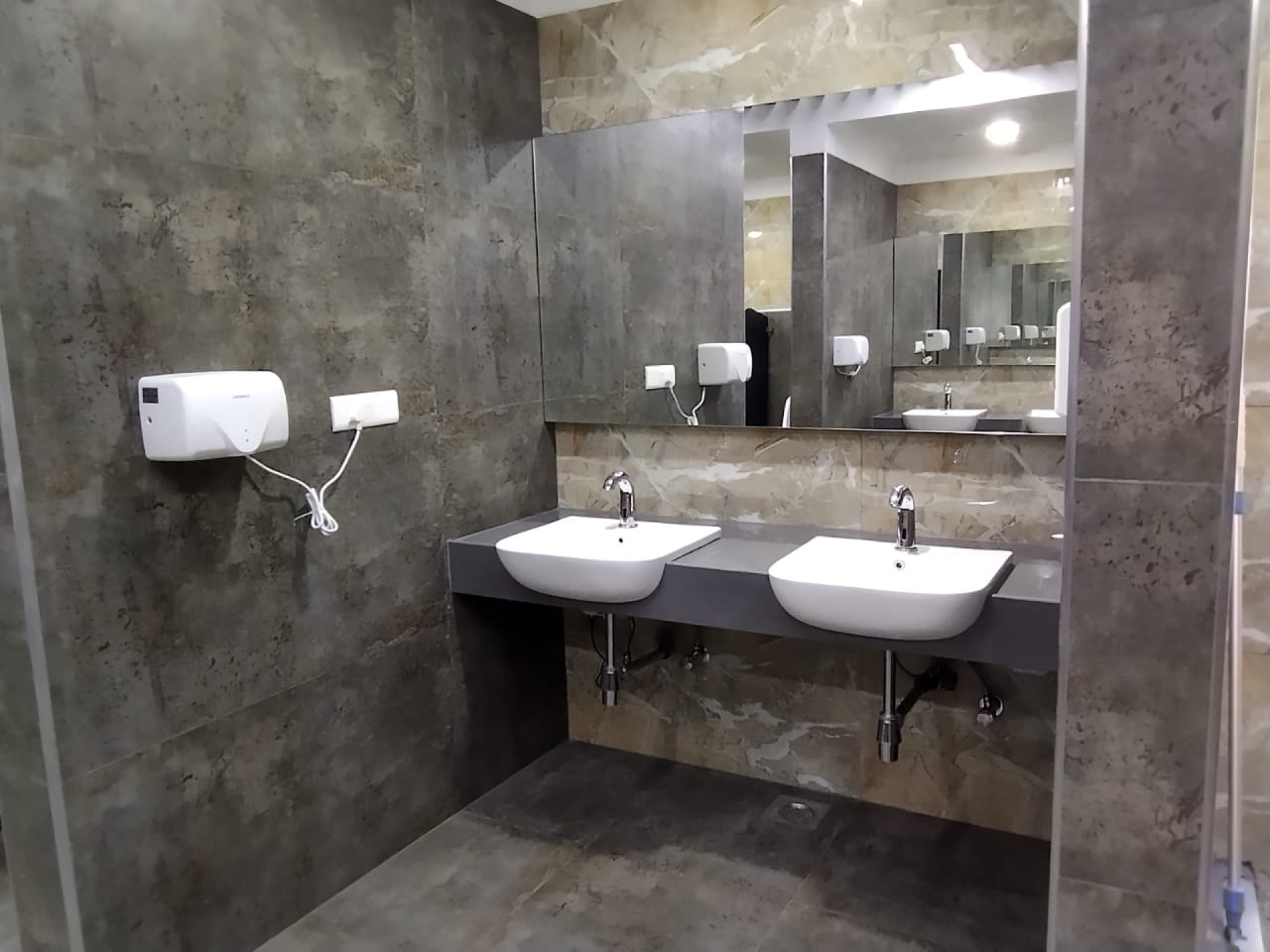 Washroom detail