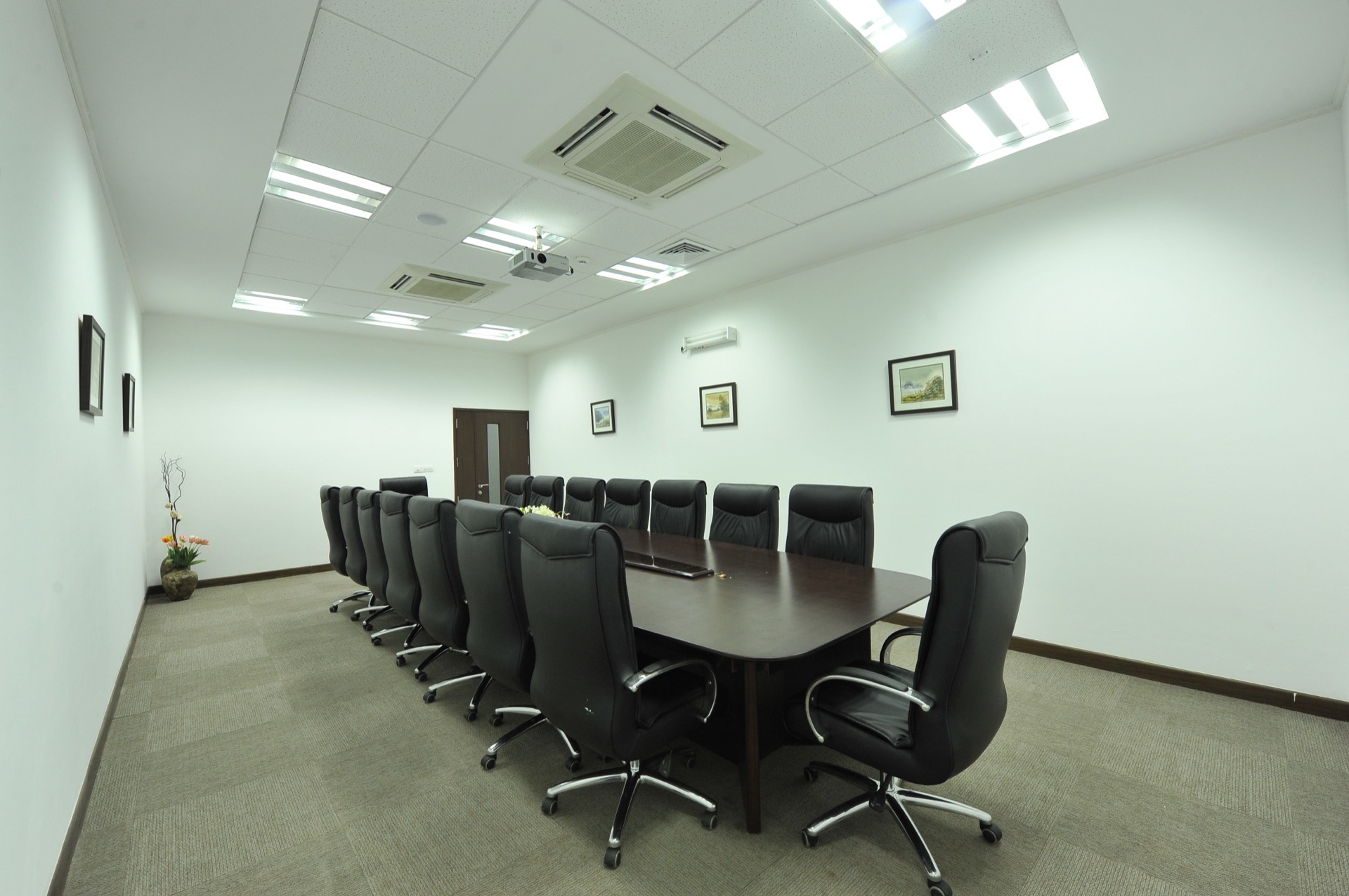 Workstation area