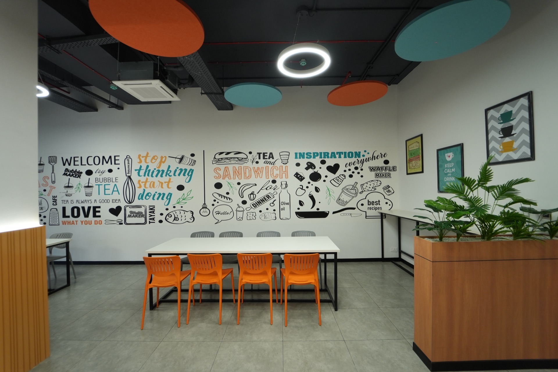 Reception desk